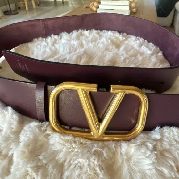 Valentino Garavani Suede VLOGO Belt - 75 / S - Picture 2 of 7